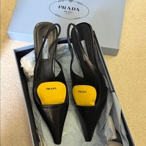 Prada Women's Black and Yellow Heels